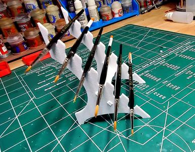 Paint brush stand