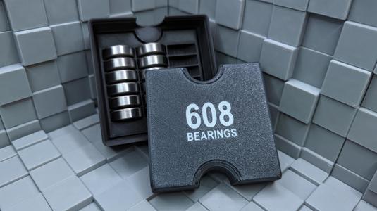 Gridfinity 608 Bearing holder (with dust cover)