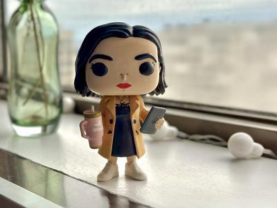 Funko Pop Paris Fashion Girl with Coffee & Tablet