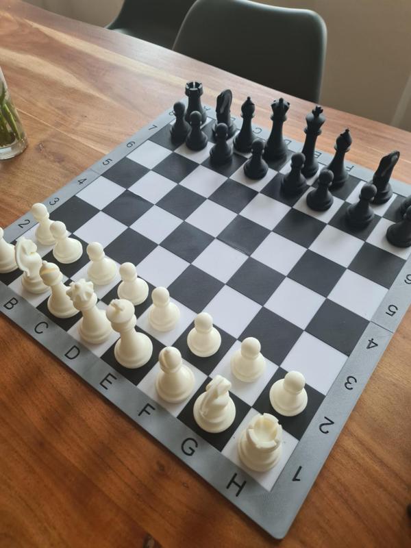 Tournament chess board
