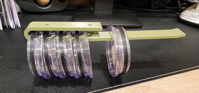 Metal cup Lid holder