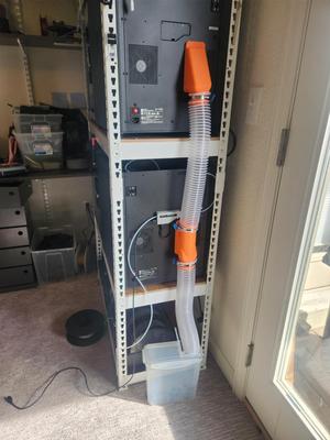 Magnetic Poop chute for rack mounted or under table catch bins