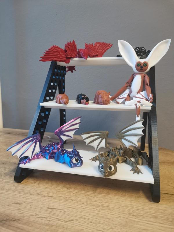 Modular, costumizable display shelf