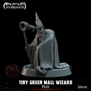 Tiny Green Mall Wizard 32 mm