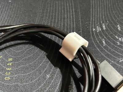 round cable clip