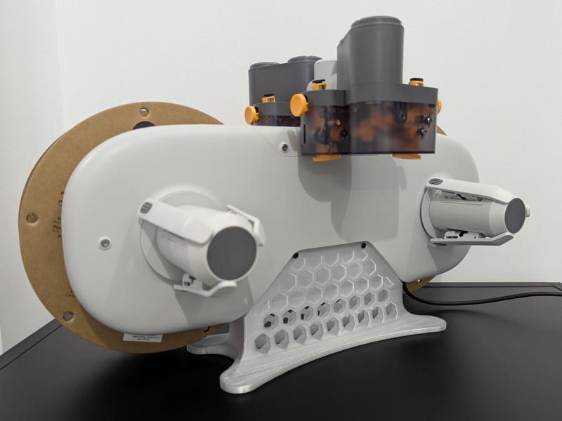 Compact AMS Lite Stand (TPU Base / Mounting Holes)
