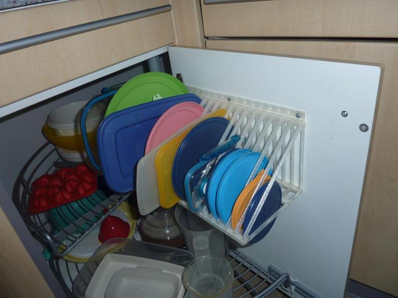 Lid/Cap/Plate Holder - for TUPPERWARE/-CLONE lids, plates or similar