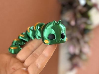 Articulated Caterpillar Fidget - Flexi Wiggly Worm