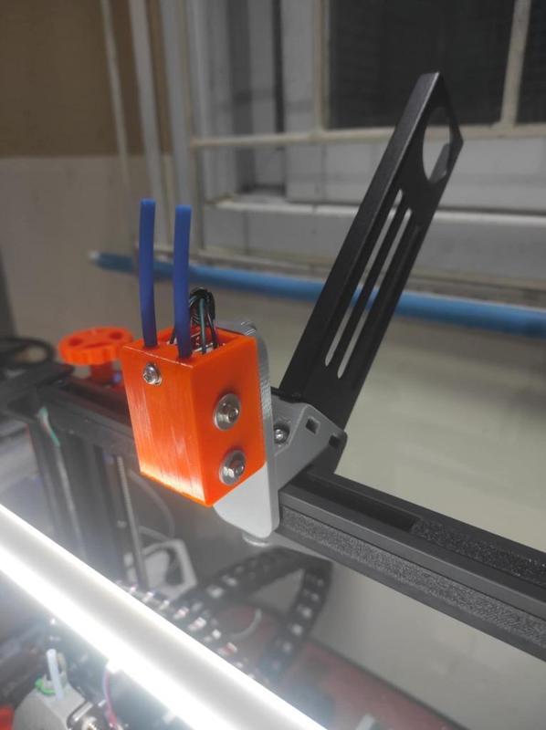 45-Degree Tilted Spool Mounting Adapter for Ender 3 Direct Drive 