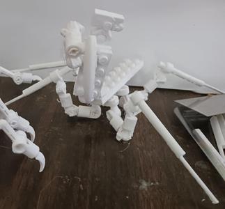 PRAYING MANTIS BOT - Insect BOT - Parts - !