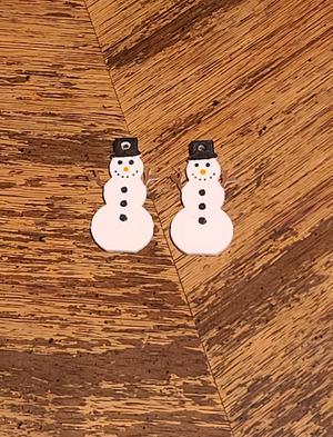 Snowman Earrings W/ Color