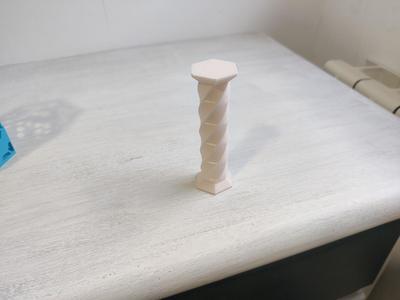 Twisted mini column