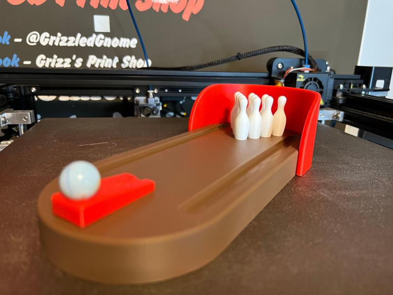 Mini bowling game! Print in place marble bowling!