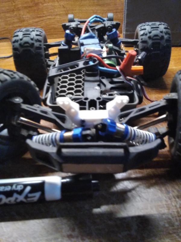hyper go rc car shock tower
