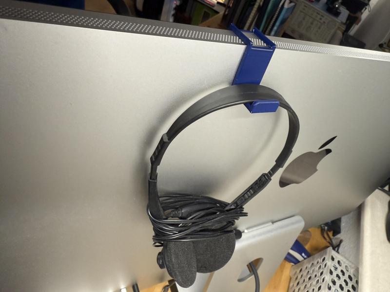 Headphone Holder for Apple Studio Display