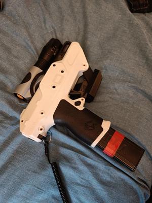 Nightingale Holster with Latch