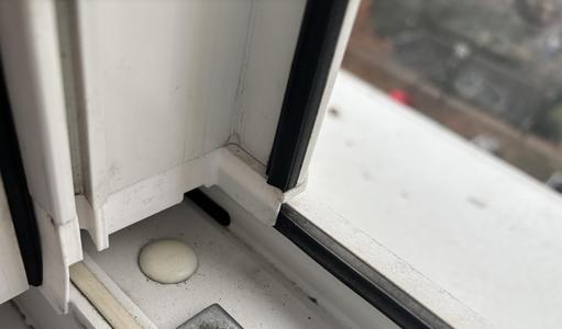 Quick-fix for the bottom part (frame) of double-hung windows