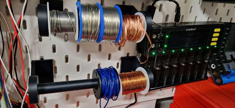 Universal Spool Holder for IKEA Skadis - Fits Solder and Copper Wire