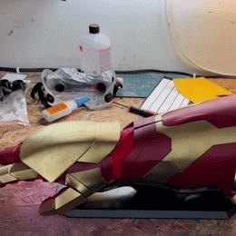 3D Printed Iron Man Gauntlet - Fully Transformable and Interactive! (MK 42 inspired)