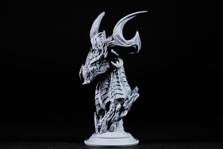 Venralthorn bust (Pre-Supported)