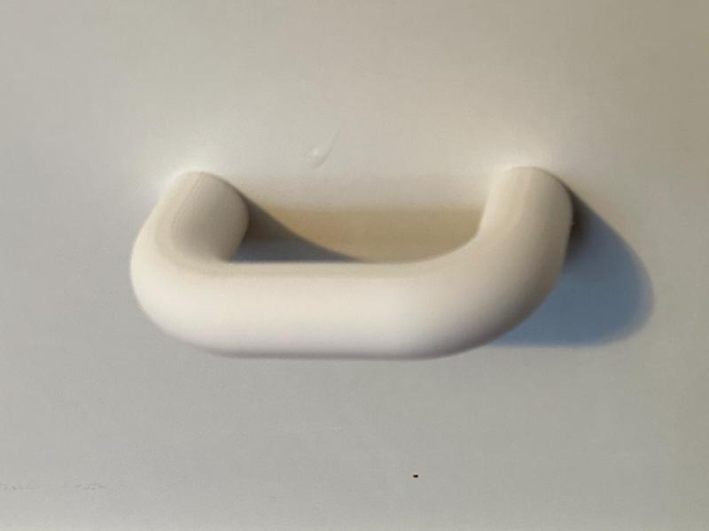 Round furniture handle (63 mm screw distance)