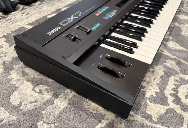 Yamaha DX7 End Caps