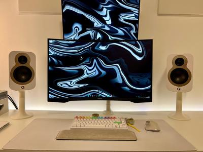 Desktop Speaker Stand