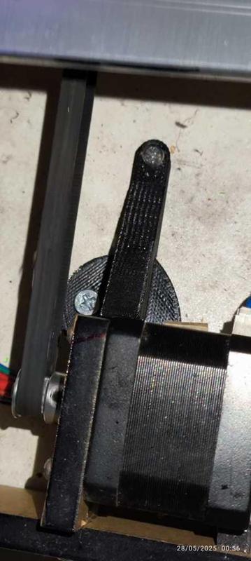 Single lock stabilizer Y axis motor