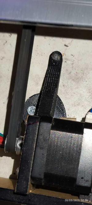 Single lock stabilizer Y axis motor