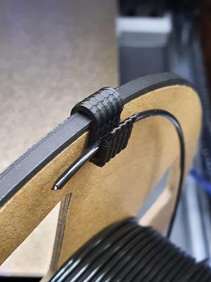 Filament clip