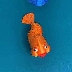 Cute flexible goldfish -NO SUPPORT