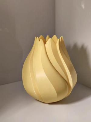 JOli Vase – Model 2