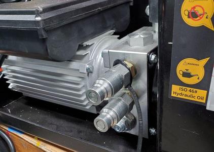 Vevor Car Lift dust cover on pump