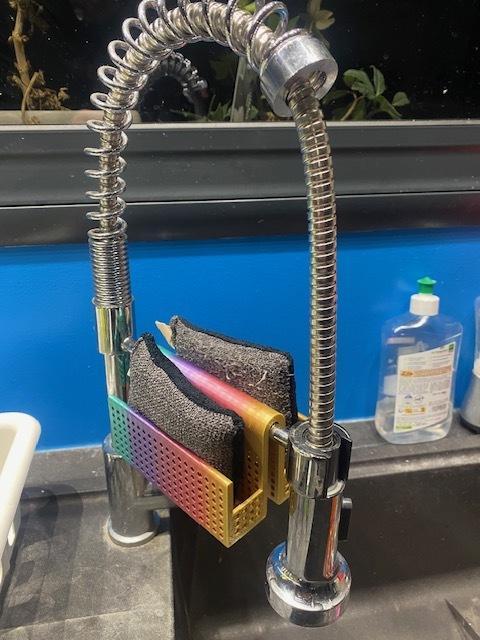 Sponge holder