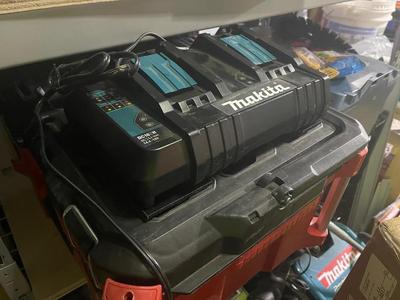 Makita double Standard and rapid charger mount for Milwuakee Packout