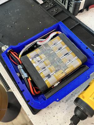 Pintx battery box