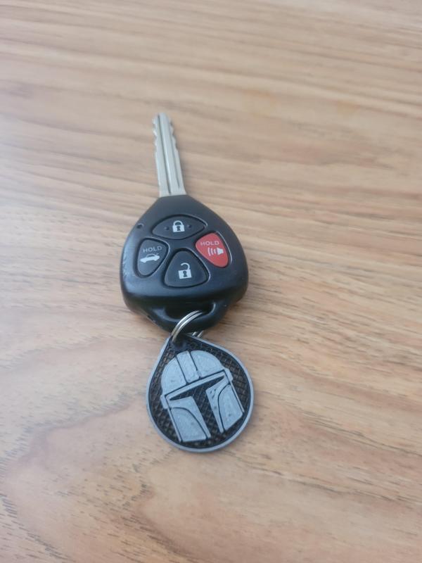 Mandalorian Keychain (Star Wars)
