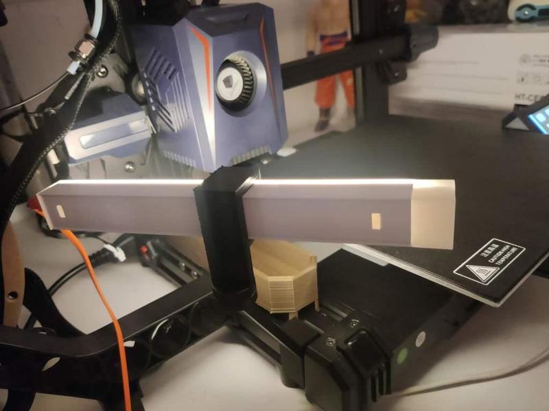 V-Slot Lamp & Webcam articulated Holder for 3D Printer – Motion Sensor Compatible