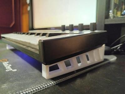 Stand for Alesis VMINI MIDI keyboard