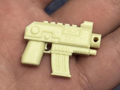 Warhammer Bolt Gun - Keychain