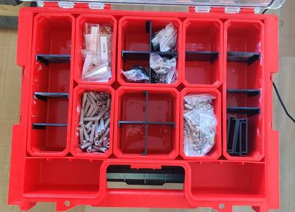 Additional compartmentalization for QBRICK Pro 300
