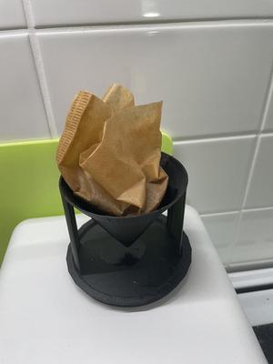 Coffee filter strainer