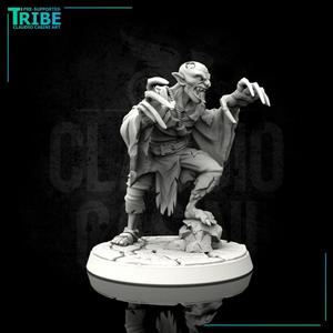 (0051) Male vampire nosferatu undead