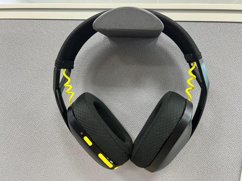 Office Wall-Mounted Headset Holder