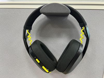 Office Wall-Mounted Headset Holder