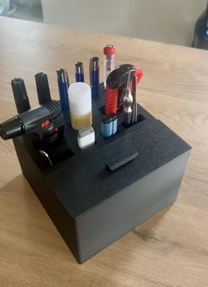 Desk organiser-small Trash bin integrated for filament waste