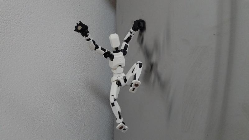 Boulder magnetic hands and boots for Dummy 13