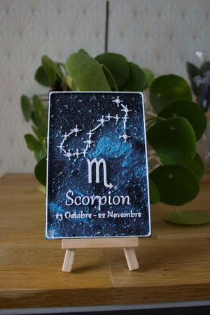 Scorpio Astrology Card - English and French version