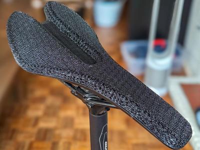 GIANT Contact Forward Saddle Pad - TPU