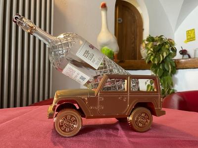 Wine holder wrangler jeep
